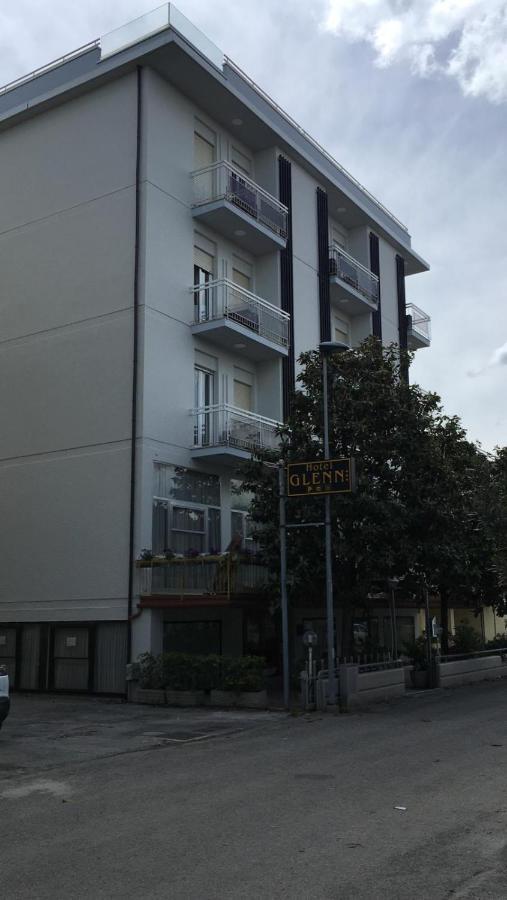 Hotel Glenn Rimini Extérieur photo