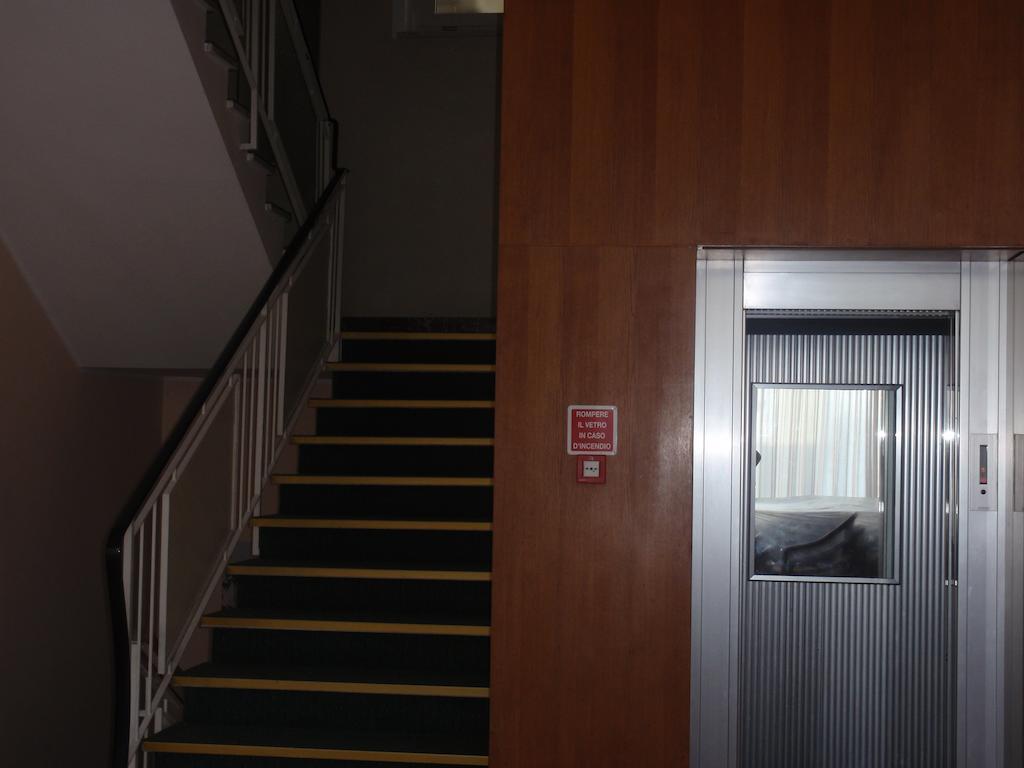 Hotel Glenn Rimini Extérieur photo