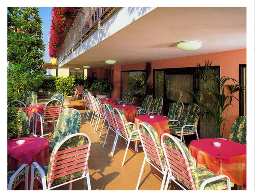 Hotel Glenn Rimini Extérieur photo