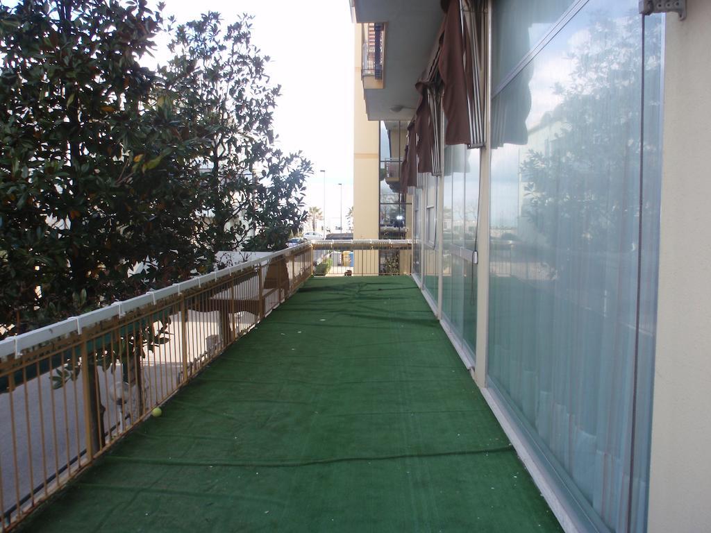 Hotel Glenn Rimini Extérieur photo